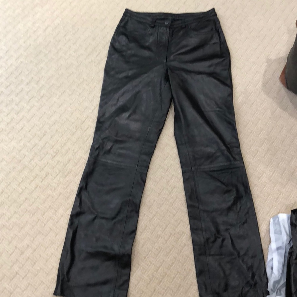 Bebe size 4 leather pants